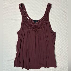 AEO Red Sleeveless Flowy Tank Top